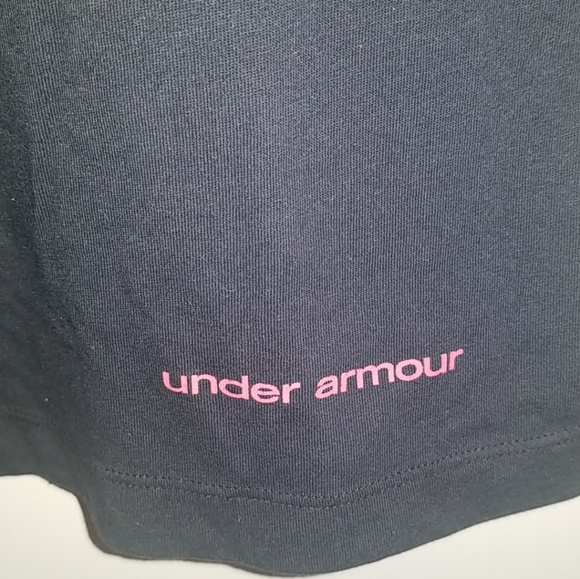 Under Armor Women Hunt size Medium Tshirt - Picture 2 of 4